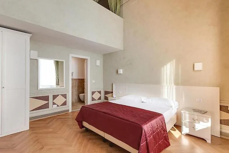 Albizi Leonardo Apt 309 Florence Apartment